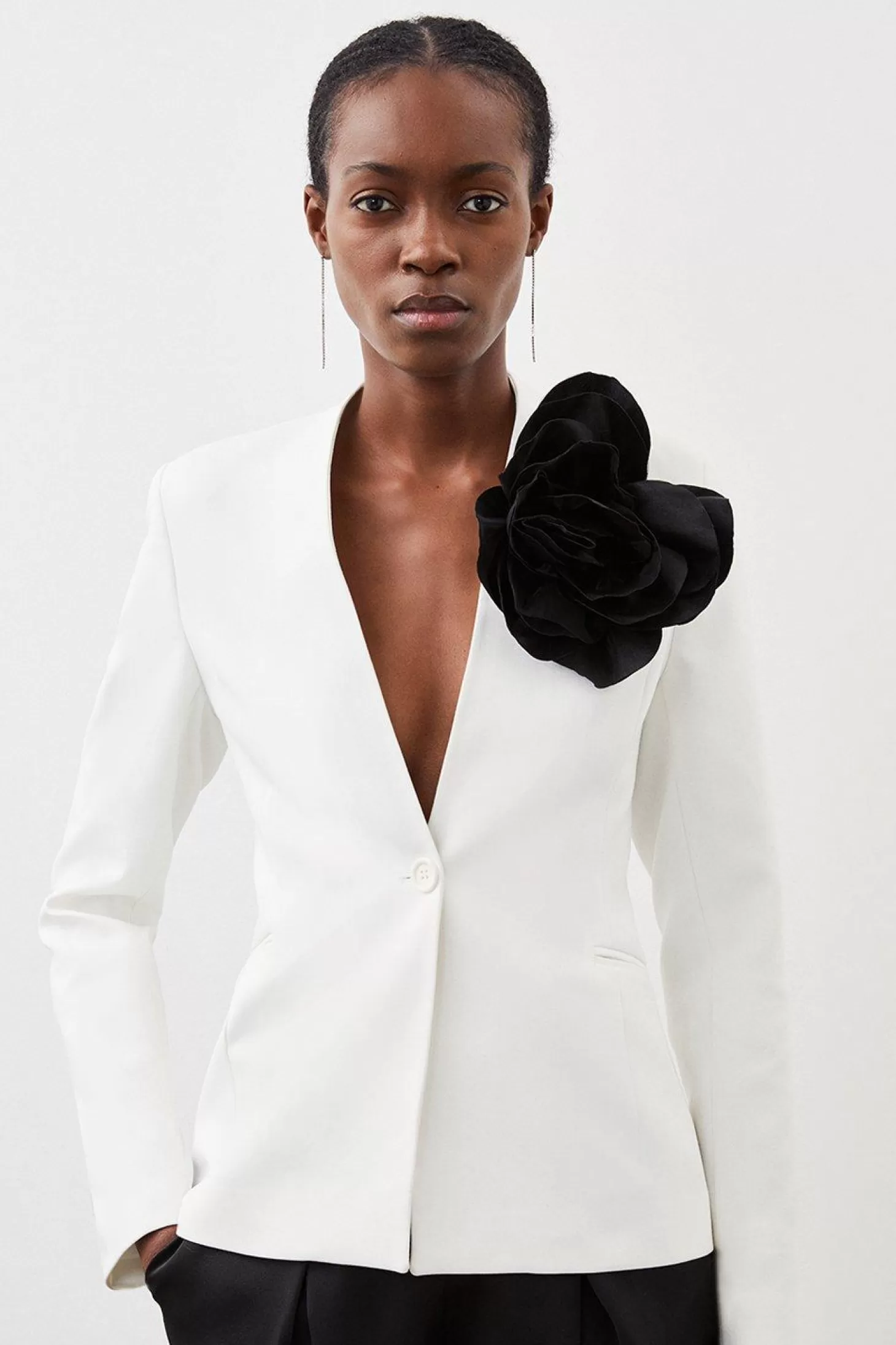 Karen Millen Clean Tailored Corsage Detail Collarless Blazer