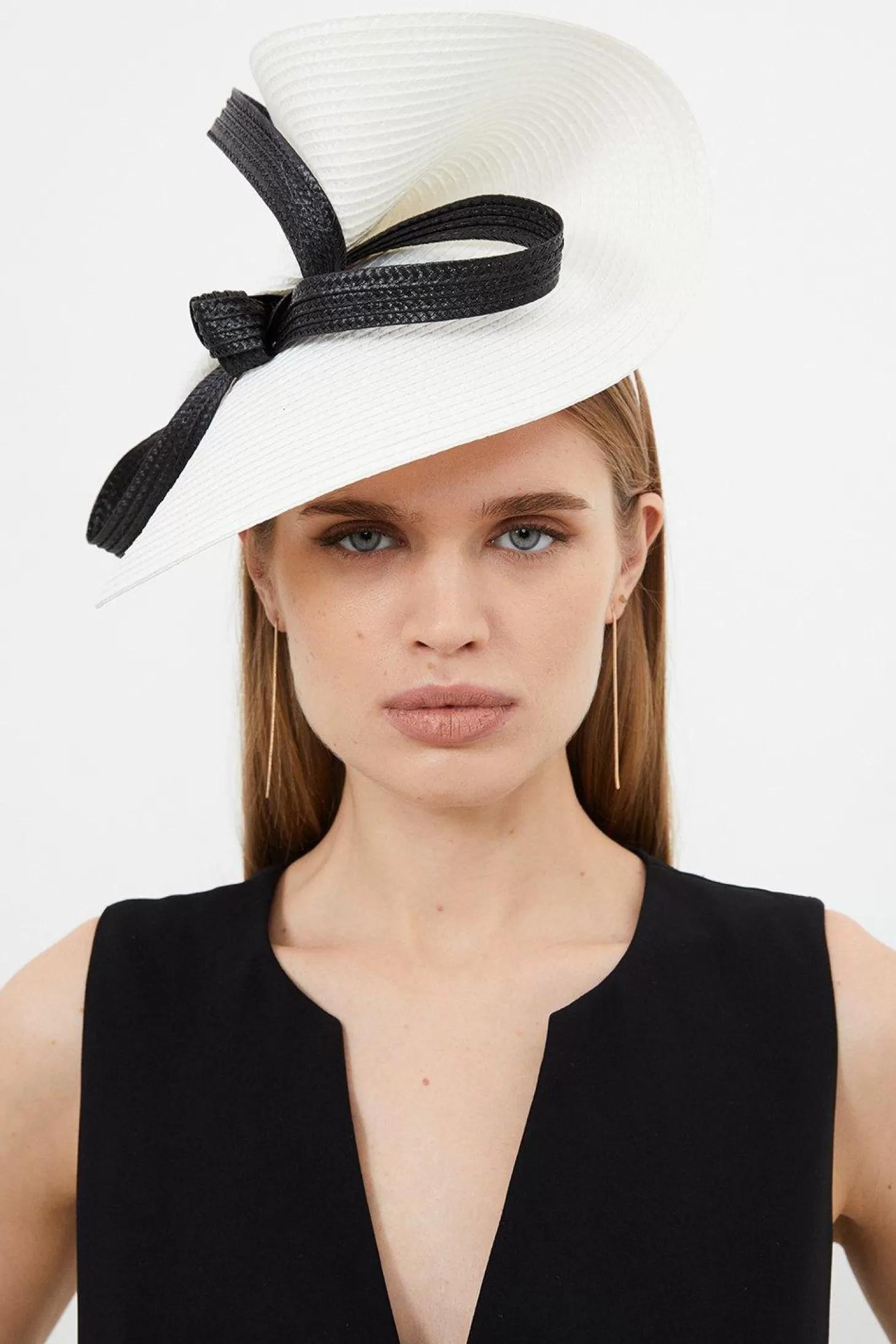 Karen Millen Fold Detail Bow Fascinator