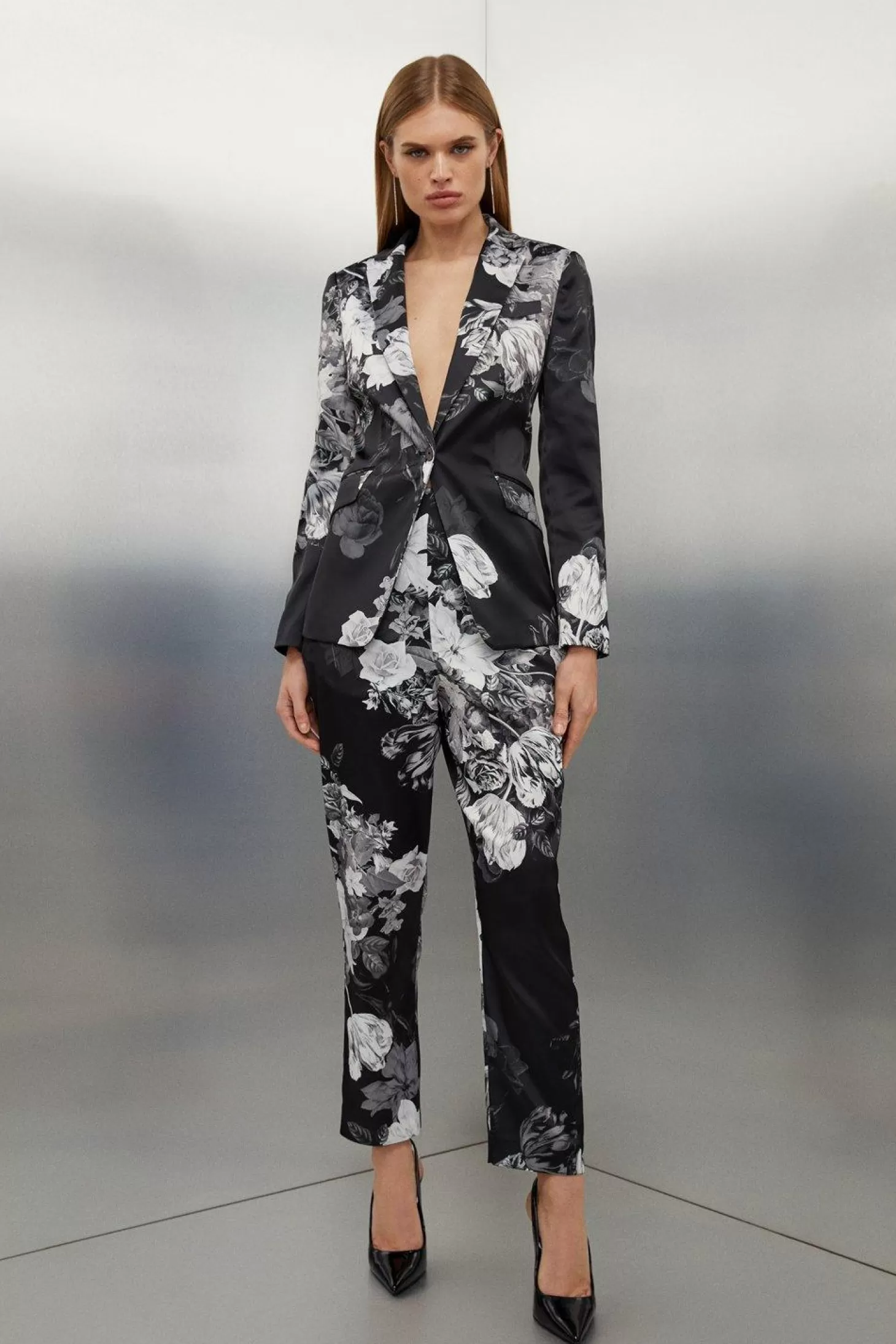 Karen Millen Italian Structured Satin Floral Bloom Printed Blazer