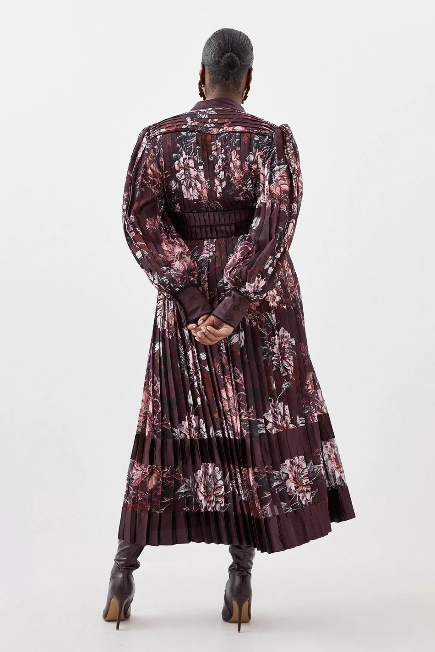 Karen Millen Plus Size Sketched Botanical Plunge Woven Maxi Dress