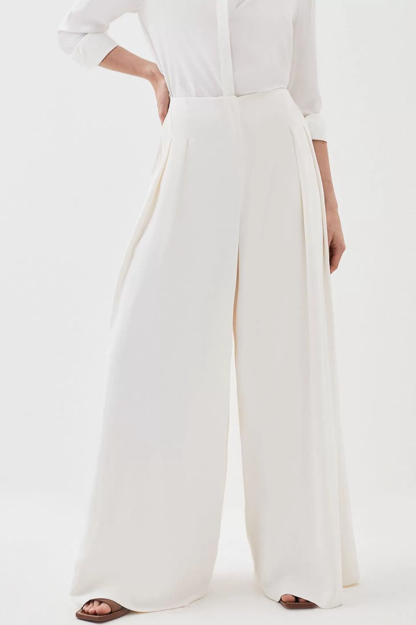 Karen Millen Soft Tailored Pleated Wide Leg Pants