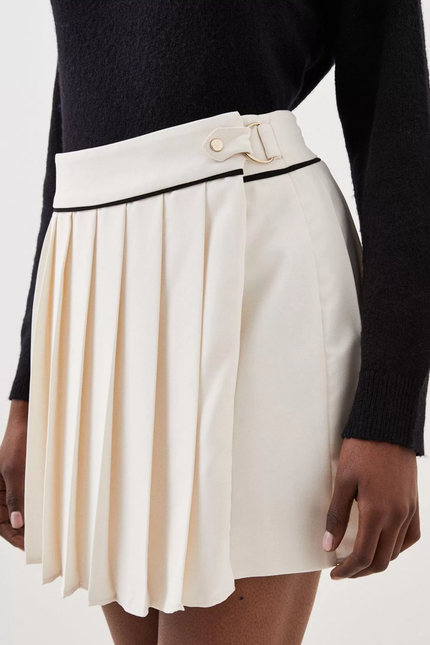 Karen Millen Soft Tailored Tab Detail Pleated Mini Skirt