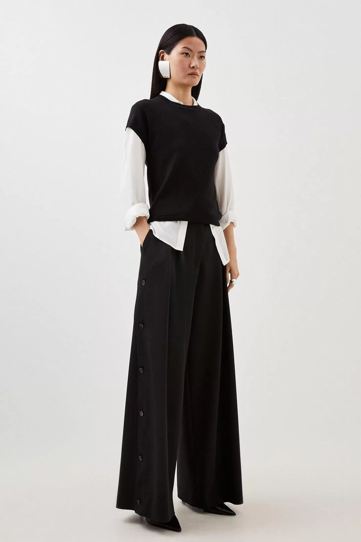 Karen Millen Tailored Pleated Button Detail Straight Leg Pants