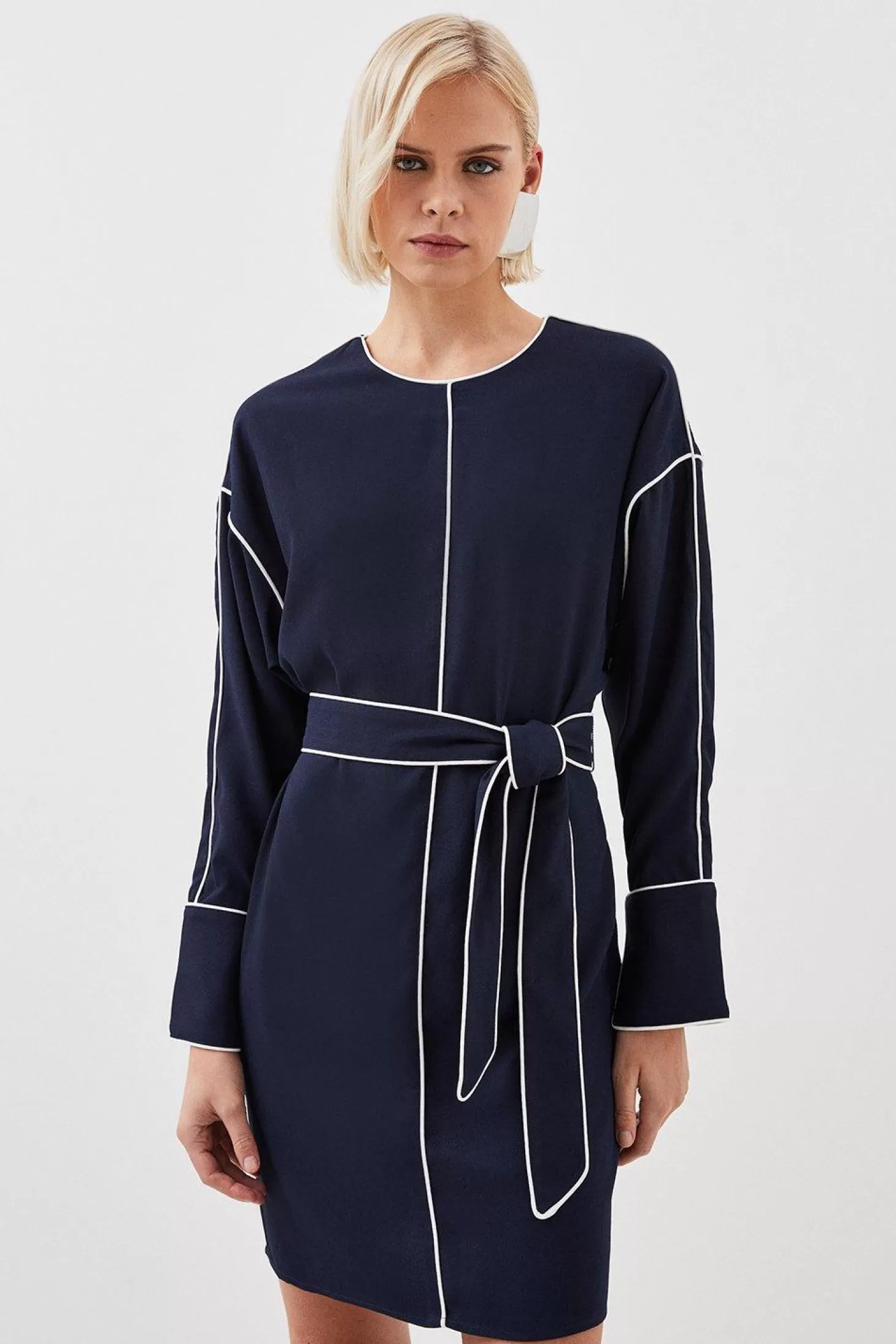 Karen Millen Tall Mono Satin Back Woven Crepe Contrast Piping Mini Dress