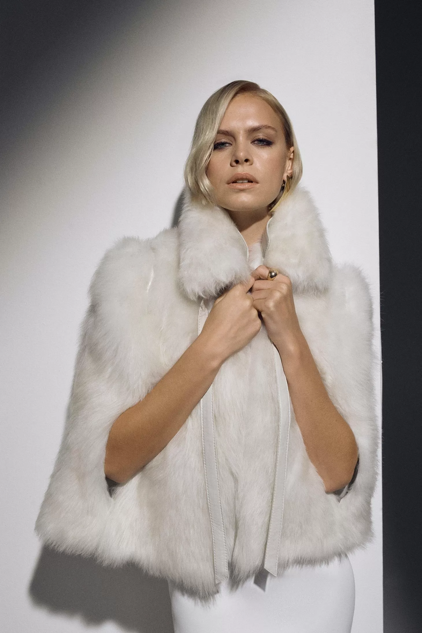 Karen Millen The Founder: Tie Neck Shearling Collared Cape