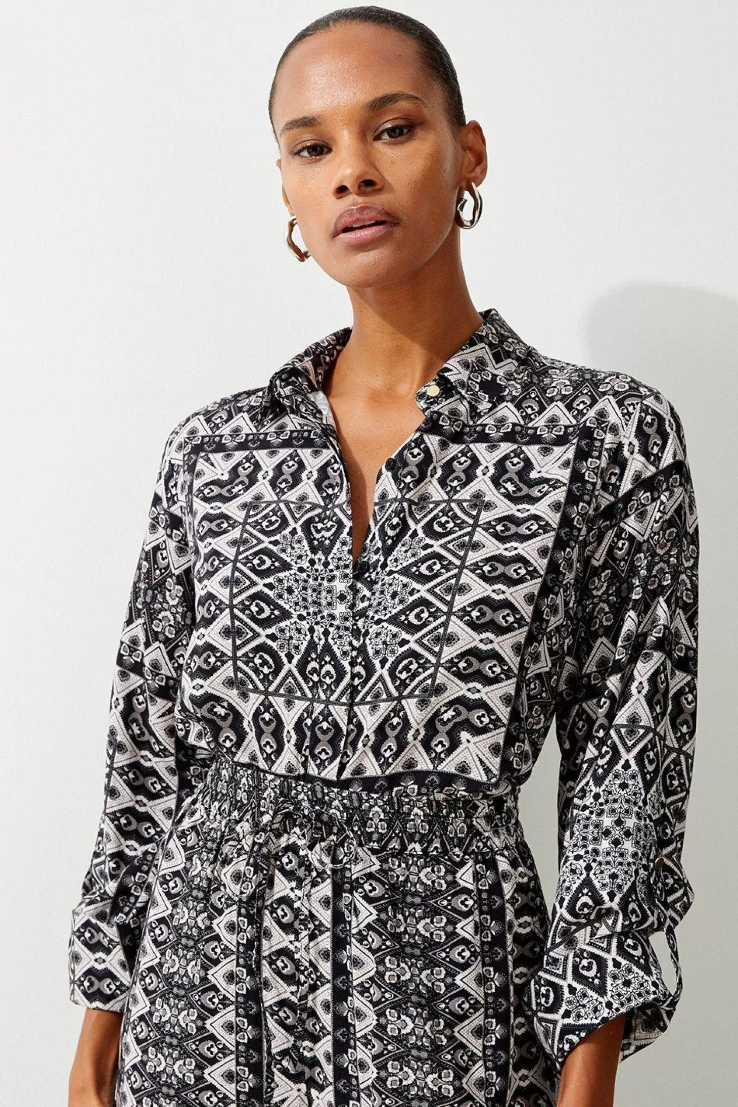 Karen Millen Tile Print Spun Viscose Beach Shirt