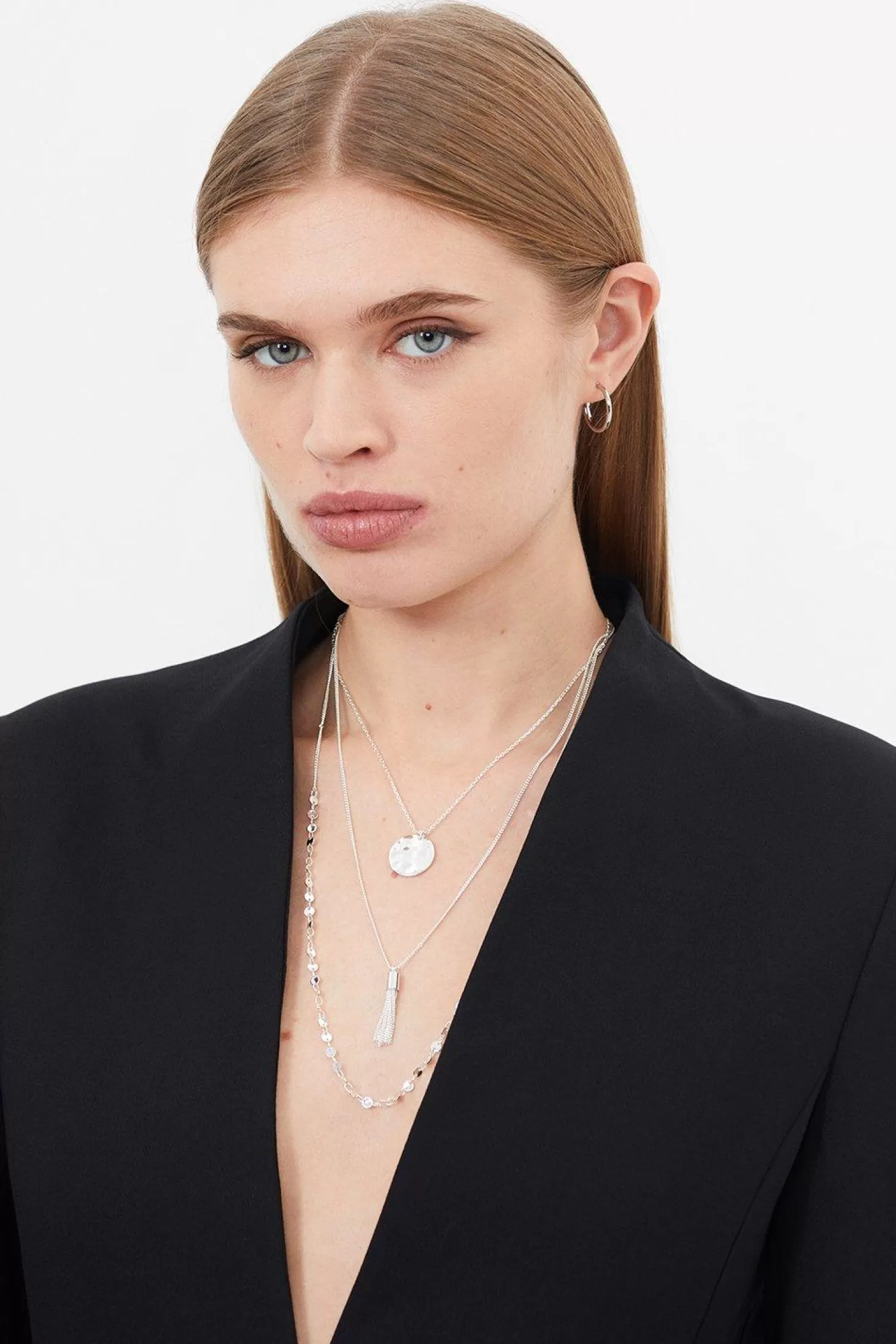 Karen Millen Triple Chain Detailed Necklace